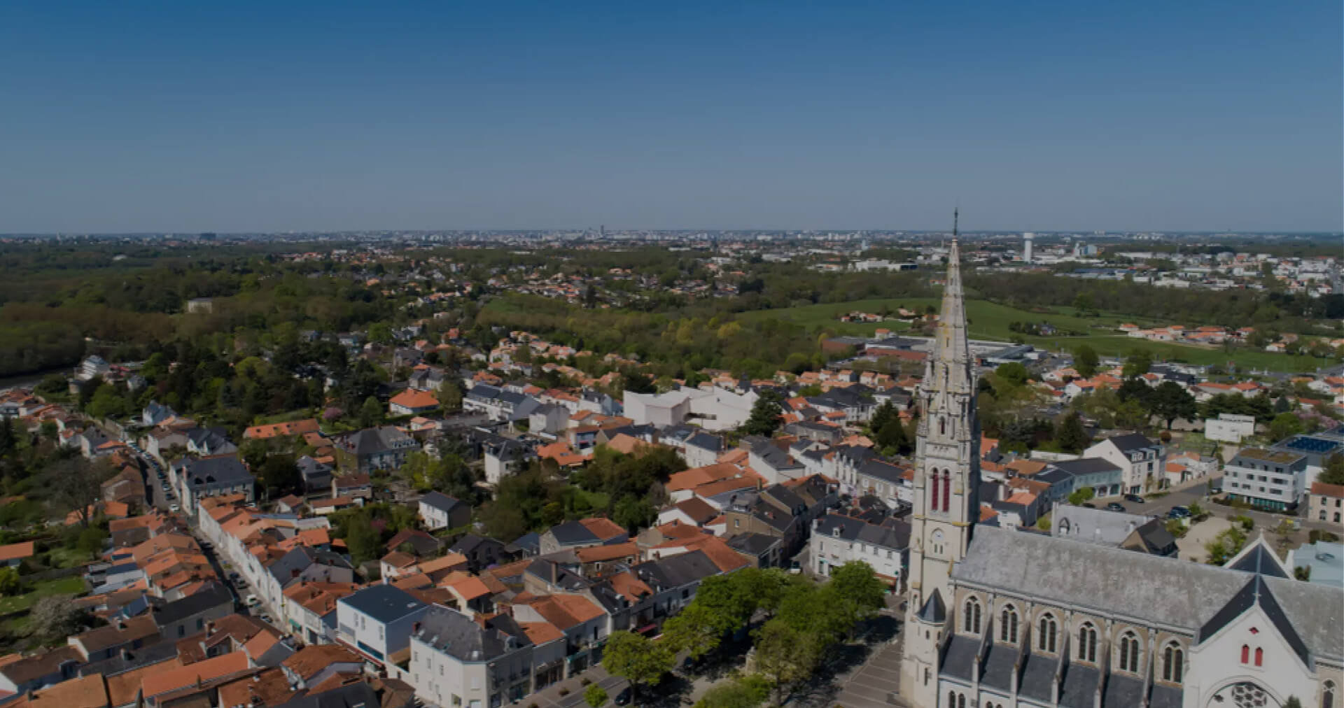 Menuisier Vertou : Le sur-mesure Courtel Frères, à deux pas de l’atelier